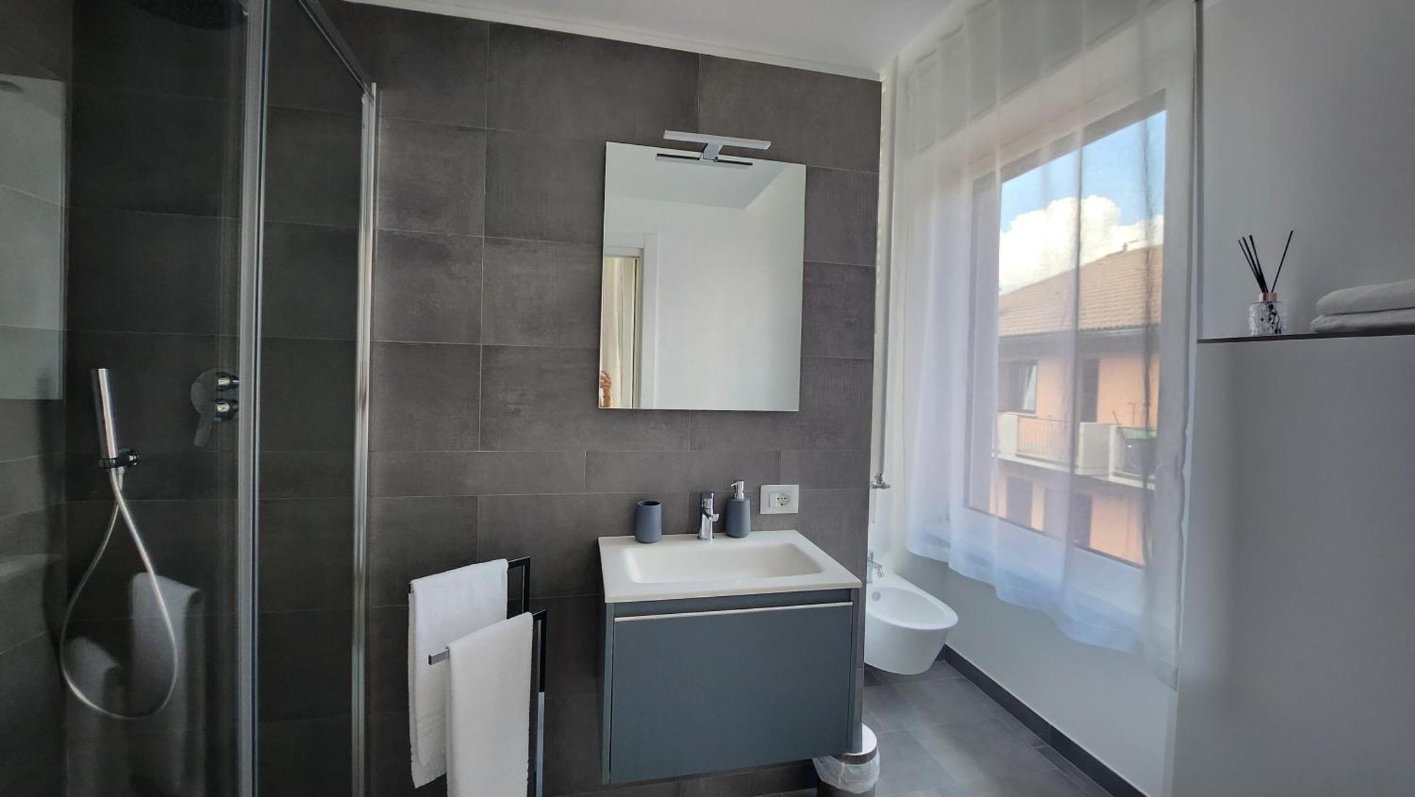Comfort Accommodation Room Бергамо Стая снимка